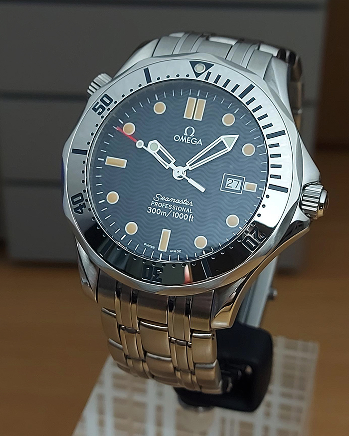 Omega Seamaster 300M Quartz James Bond Wristwatch